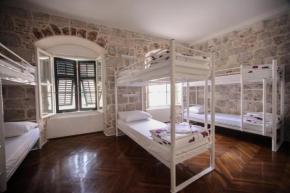 Отель Hostel Angelina Old Town  Дубровник